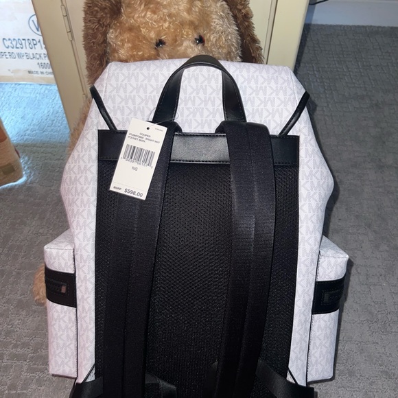 🌟BRAND NEW 🌟🏷SET OF MICHAEL KORS MENS COOPER BACKPACKS 🎒 ‼️📚 - Picture 8 of 8